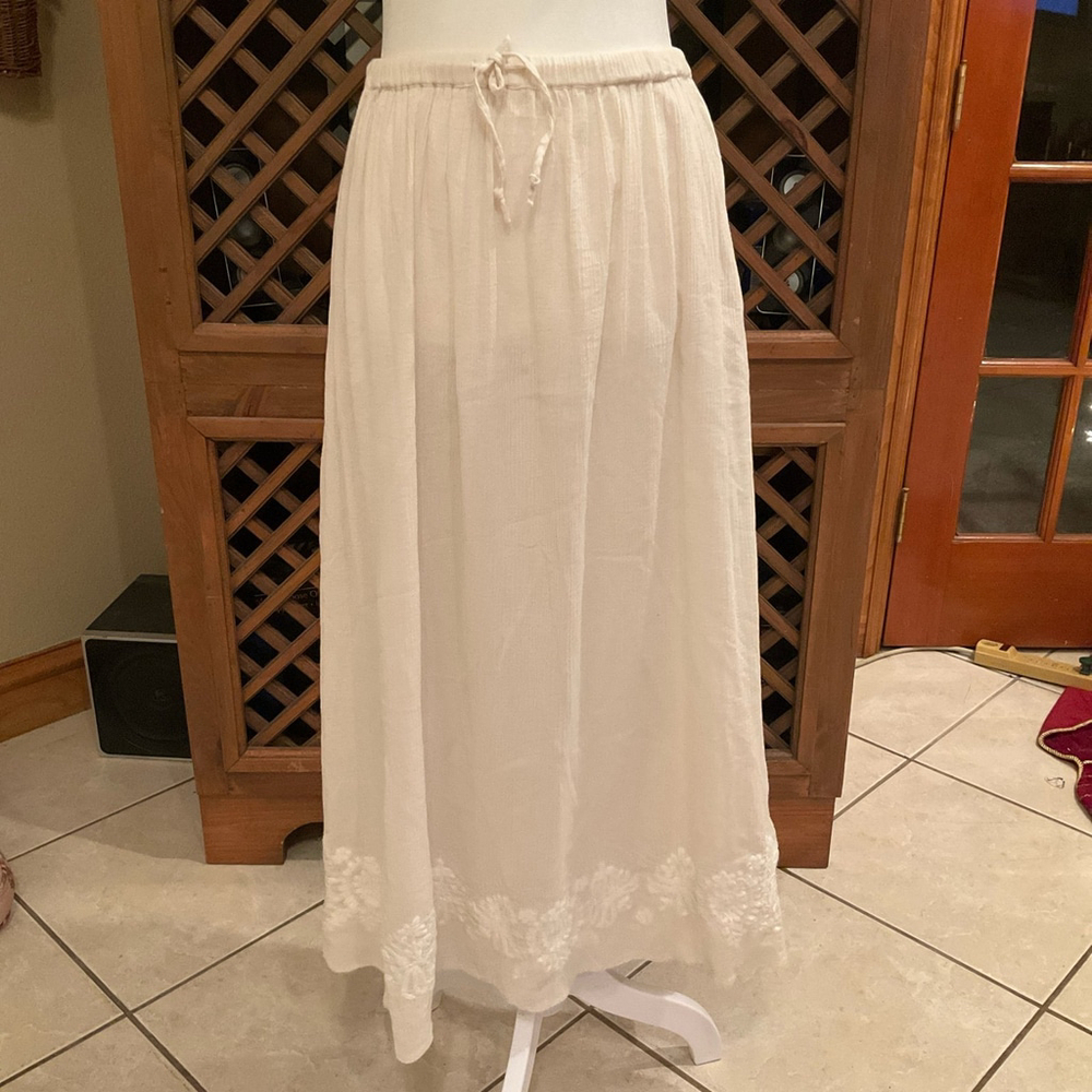 Victoria’s Secret Gauze Coastal Boho Resort Maxi Small Skirt Embroidered